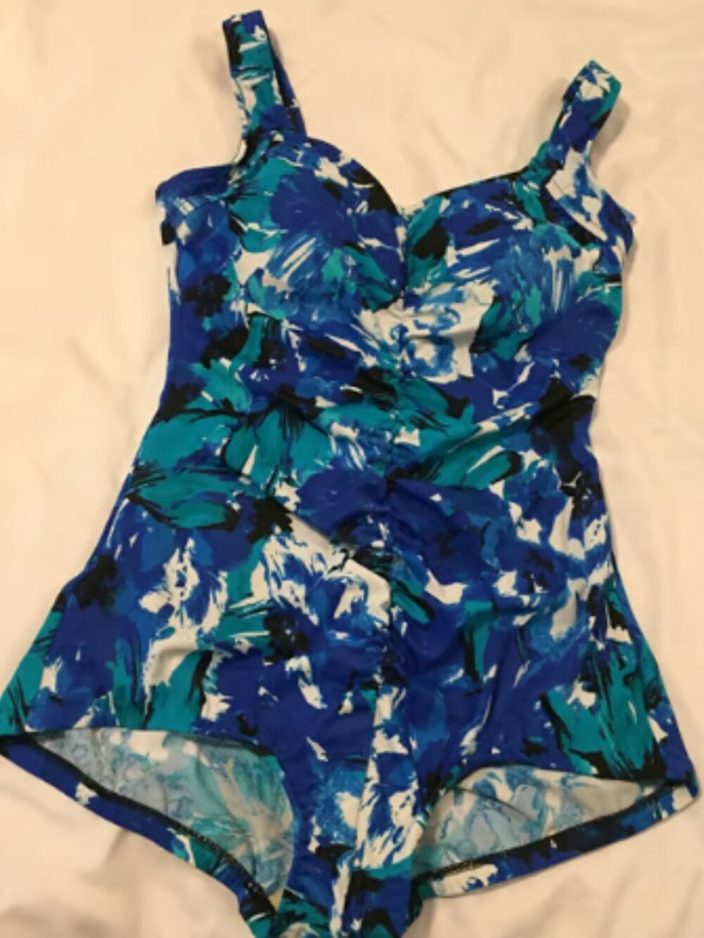 Maxine Of Hollywood Women’s Sz 16 Shirred Front Girl Leg One Piece Swimsuit NEW